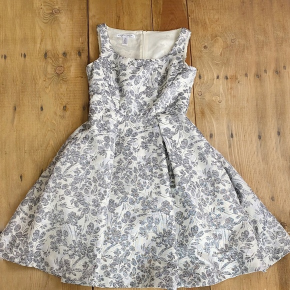 Maggie London Dress Bell Skirt with Tulle Formal Gray‎ White 2 - Picture 1 of 12